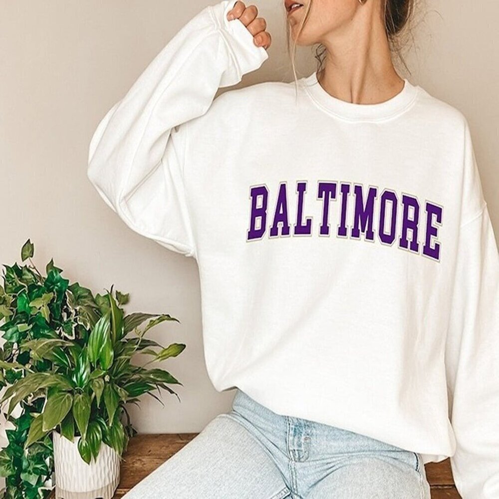 NFL Ravens Unisex Sweatshirt Retro Baltimore Football NFL Crewneck - Picture 1 of 4
